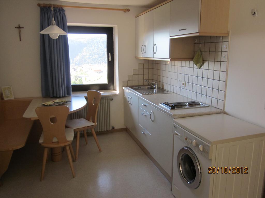 Gasthof Zum Roessl San Genesio Atesino Rom bilde